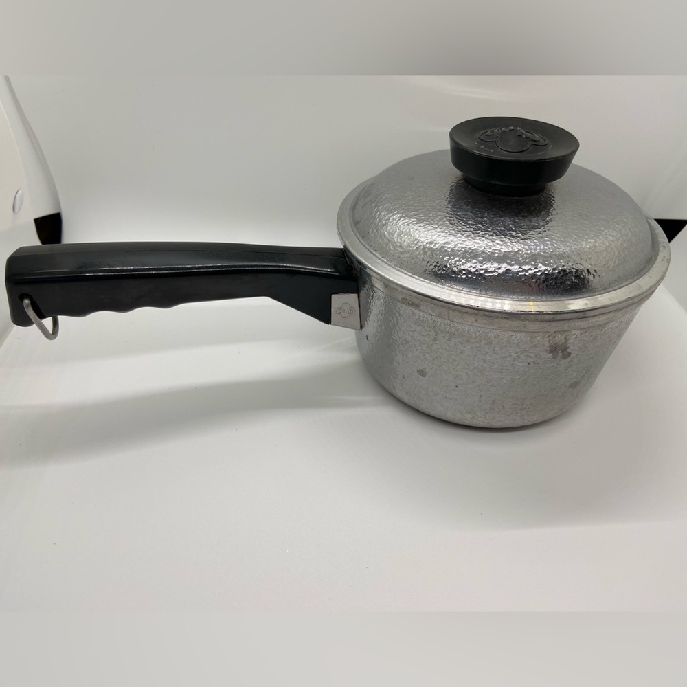 Vintage Club hammer craft small cooking pot sauce pan with lid hammered aluminum